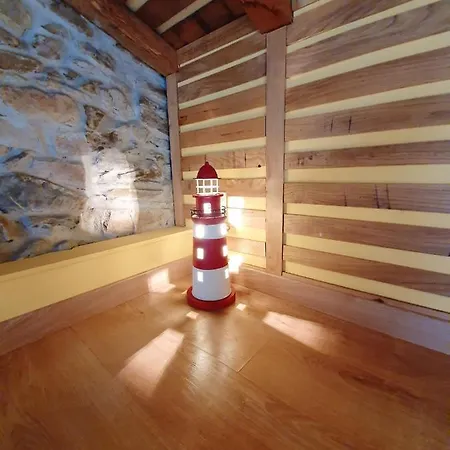 House With 4 Bedrooms In Cudillero With Wifi 5 Km From The Beach בית נופש קודילרו