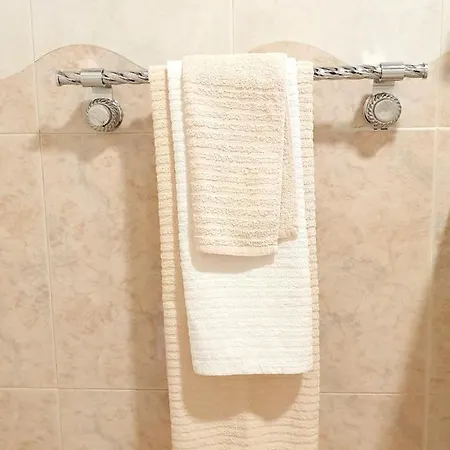 House With 4 Bedrooms In Cudillero With Wifi 5 Km From The Beach בית נופש *