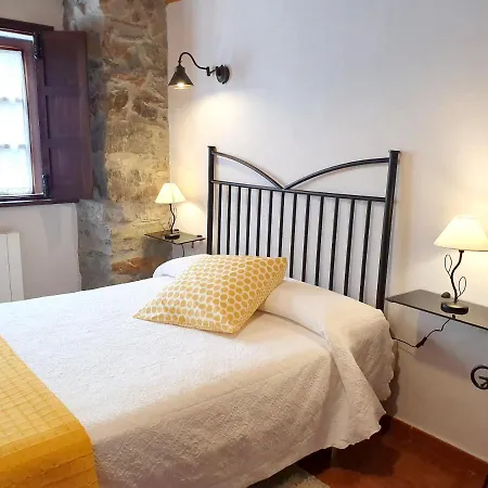 House With 4 Bedrooms In Cudillero With Wifi 5 Km From The Beach בית נופש