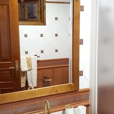 House With 4 Bedrooms In Cudillero With Wifi 5 Km From The Beach Nyaraló *